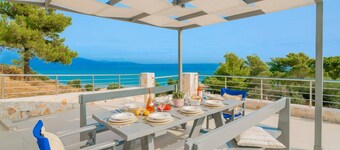Villa Delphini by Villa Plus