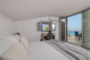 4 slaapkamers, een strijkplank/strijkijzer, gratis wifi, beddengoed