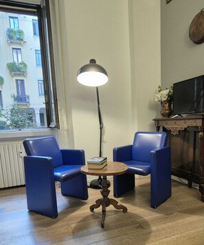 Interior - VITRUVIO42 SUPERIOR - Apartment Central Station -max4 guests WiFi & AC (Milano)