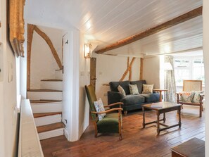 Living area - The Old Smithy (Cambridge)