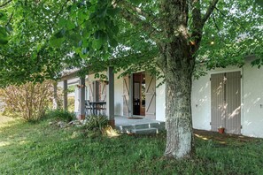 Exterior - 'Villa L'Andélu' – Tranquil Retreat Near Ocean and Léon Lake (Saint-Michel Escalus)