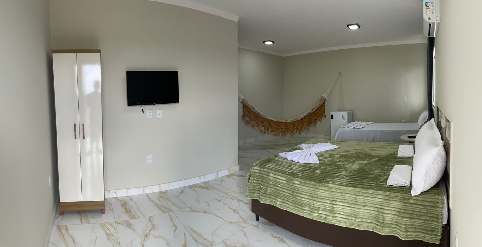 컴포트 쿼드룸 | 무료 WiFi