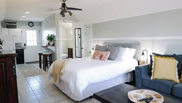 Ferros/tábuas de passar roupa, Wi-Fi, roupa de cama