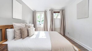 Room - Comfortable 2-Bed Apartment Near Brixton (London)