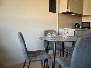 Dining - Vulkano Home, in the heart of Catania (Catania)