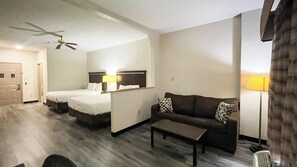 Desk, iron/ironing board, free WiFi, bed sheets - Studio 6 Suites Houston, TX - Spring (Houston)