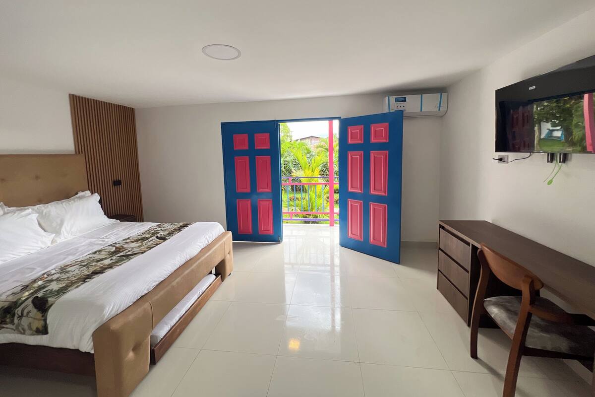 Deluxe Triple Room, Garden View | Premium bedding, down comforters, in-room safe, desk