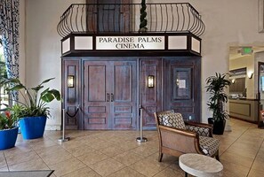 Lobby - Private Pool~ Massage Chair~ Games ~ Themed Villa (Kissimmee)