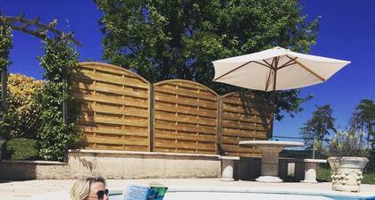 Fabulous location- farmhouse & pretty cottage with private heated pool & sauna