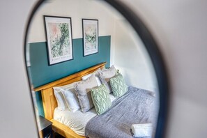 3 chambres, accès à Internet, literie fournie