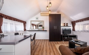 Living area - Dog-friendly apartment just 300 meters from the beach (Umag)