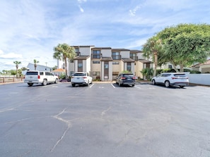 Condo, 1 King Bed with Sofa bed (Dune Villas 7A) | Property grounds - Dune Villas 7A (Santa Rosa Beach)