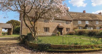 Manor Cottage