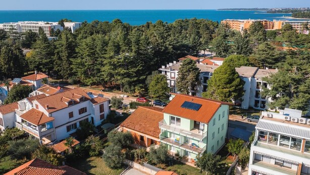 Unclassified image, 1 of 30, button - Fantastic apartment just 280 metres from the beach with garden and barbecue (Umag)