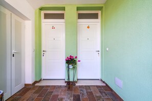 Interior - Picturesque apartment just 280 metres from the beach with barbecue, air conditioning, WiFi (Umag)