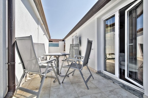 Mediterranes Apartment nur 300 Meter zum Strand - Hundefreundlich