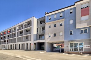 Exterior - Impressive apartment just 400 metres from the beach and 150 metres from the lively centre (Umag)