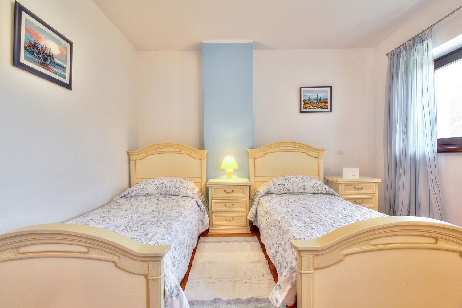 3 bedrooms, desk, free WiFi, bed sheets