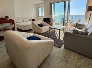 TV - Studio vue mer et belle ile (Quiberon)