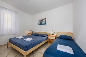 2 Schlafzimmer, Schreibtisch, kostenloses WLAN, Bettwäsche
