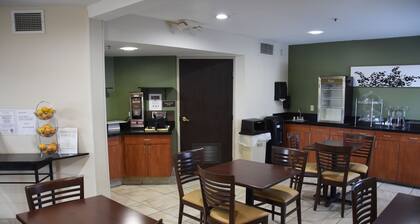 Sky Harbor Airport Inn