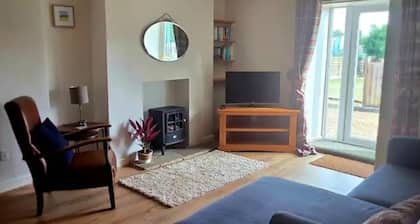 2 Bed Well Equipped For Contractors Pet Friendly