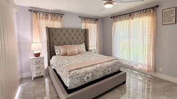 5 bedrooms, WiFi, bed sheets