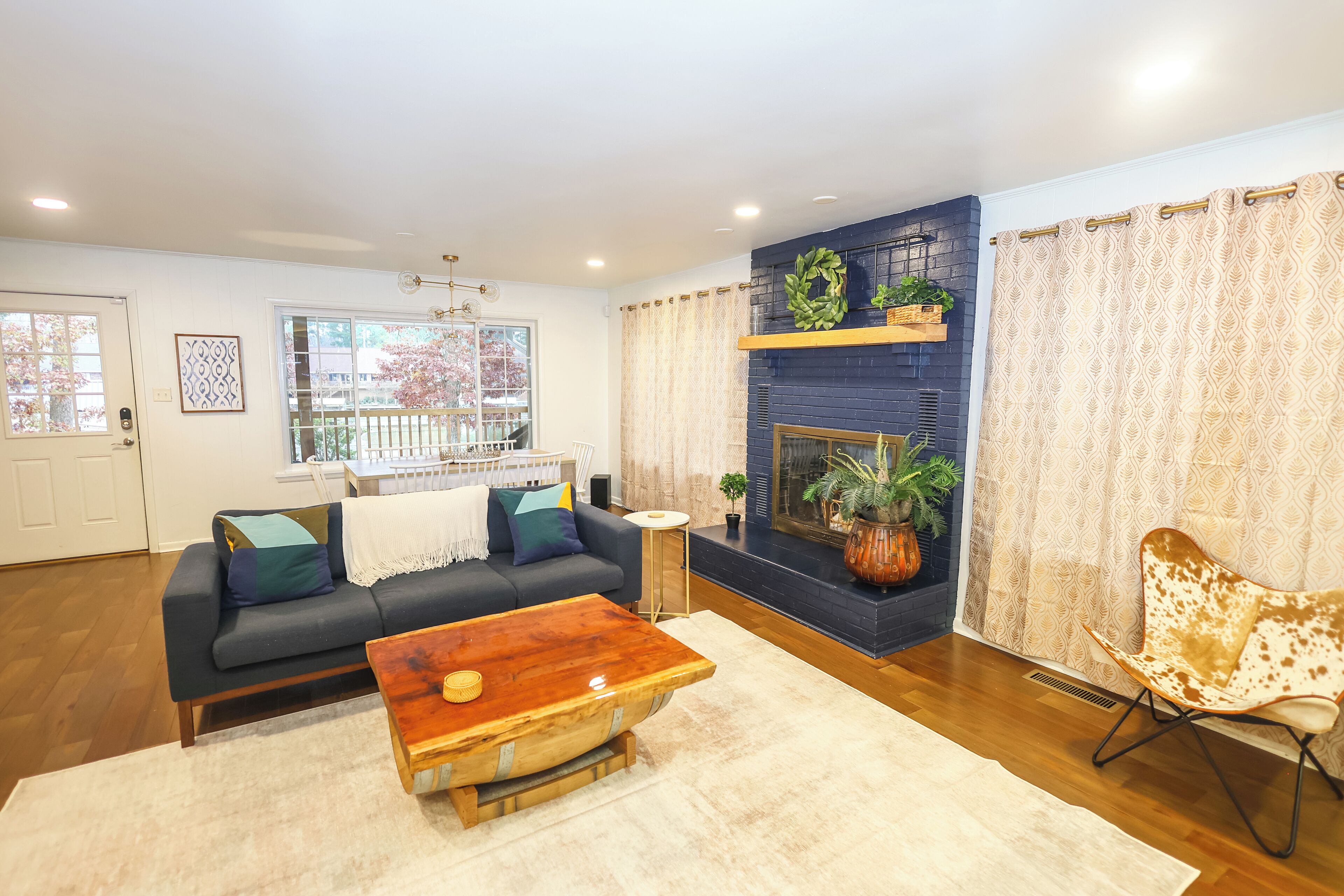 TV connectée, jeux vidéo, livres