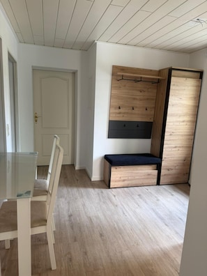 Interior - Beautiful bungalow for the family with private entrance (Weilerswist)