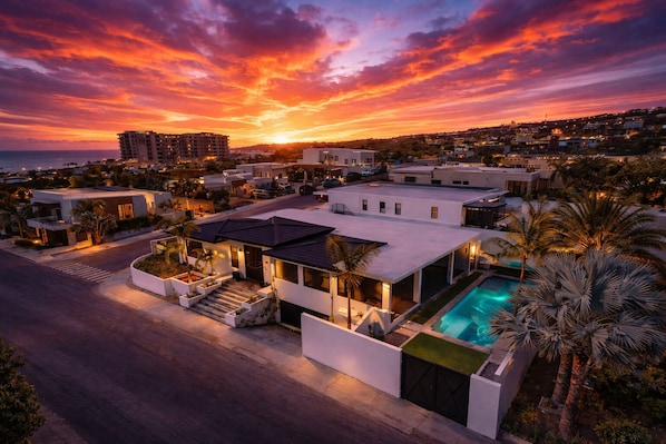 Exterior - NEW Cabo 4BR Ocean View Villa - 50ft Pool Hot Tub (Cabo San Lucas)