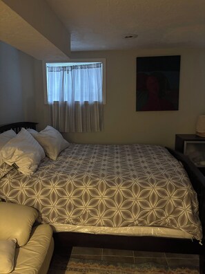 1 bedroom, iron/ironing board, WiFi, bed sheets