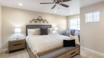 3 bedrooms, iron/ironing board, WiFi, bed sheets