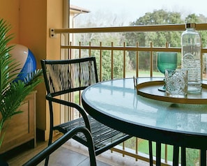 Dining - NEST37 | Historic Coastal Retreat with Free Pool | Beach 450 m | Parking (Marina di Pisa-tirrenia-calambr)