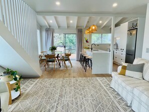 Smart TV - 3-bedroom Beach House with Sea Views and Spa Pool (Waikanae Beach)