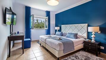 4 bedrooms