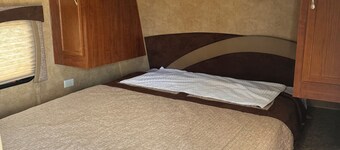 Cozy 1-bedroom recreational vehicle with AC