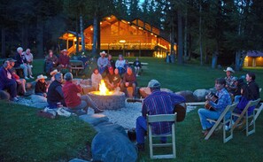 Property grounds - Relax in a cozy log cabin on a beautiful ranch just northeast of Sandpoint. (Sandpoint)