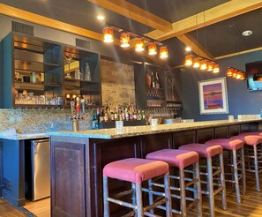 Bar (en la propiedad)