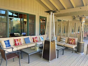 Terrace/patio - Great Smoky Mountain Cabin - Spring Outdoor Fun & Adventure (Bryson City)