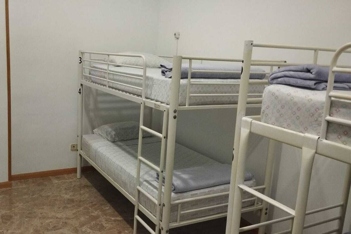 Comfort Shared Dormitory | Free WiFi