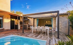 Outdoor dining - CASA-Elja Les Acacias avec piscine privée (Vidauban)