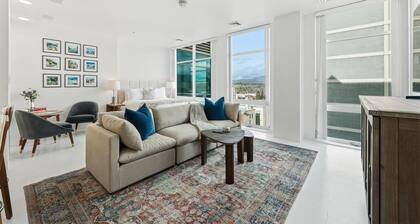 Sophisticated Downtown Boise Condo | Mountain Views | Walkable | Ideal for Business & Couples