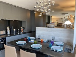 Private kitchen - 20m from ski slopes, 12nd floor, balcony, tv, ski locker, 52m², Avoriaz (Avoriaz)