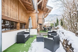 Outdoor dining - Chalet Etelley - Jacuzzi Privé (Samoëns)