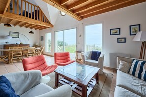 TV, DVD player - Les Pieds dans l'eau - Front de Mer (Portbail)