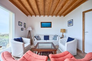 TV, DVD player - Les Pieds dans l'eau - Front de Mer (Portbail)