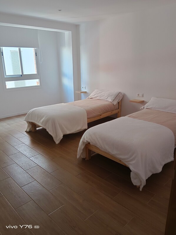 3 slaapkamers, wifi, beddengoed