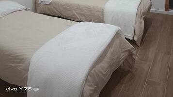 3 bedrooms, WiFi, bed sheets