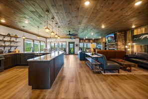 Interior - Brand New~Luxury Lodge~Views~Pool~Golf Sim~Hot Tub (Sevierville)