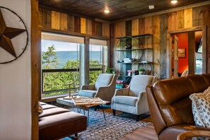 Interior - Brand New~Luxury Lodge~Views~Pool~Golf Sim~Hot Tub (Sevierville)